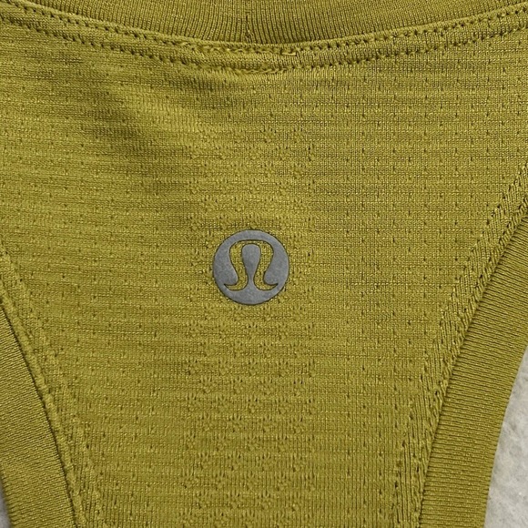 Lululemon Women Solid Yellow Pear Swiftly Tech Racerback Tank 2.0 Seamless Top 8 - Picture 5 of 6